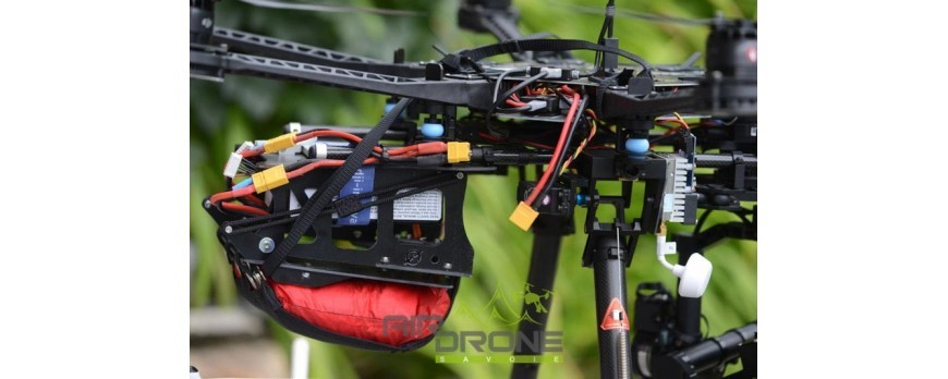 Comment installer un parachute sur un drone multirotor